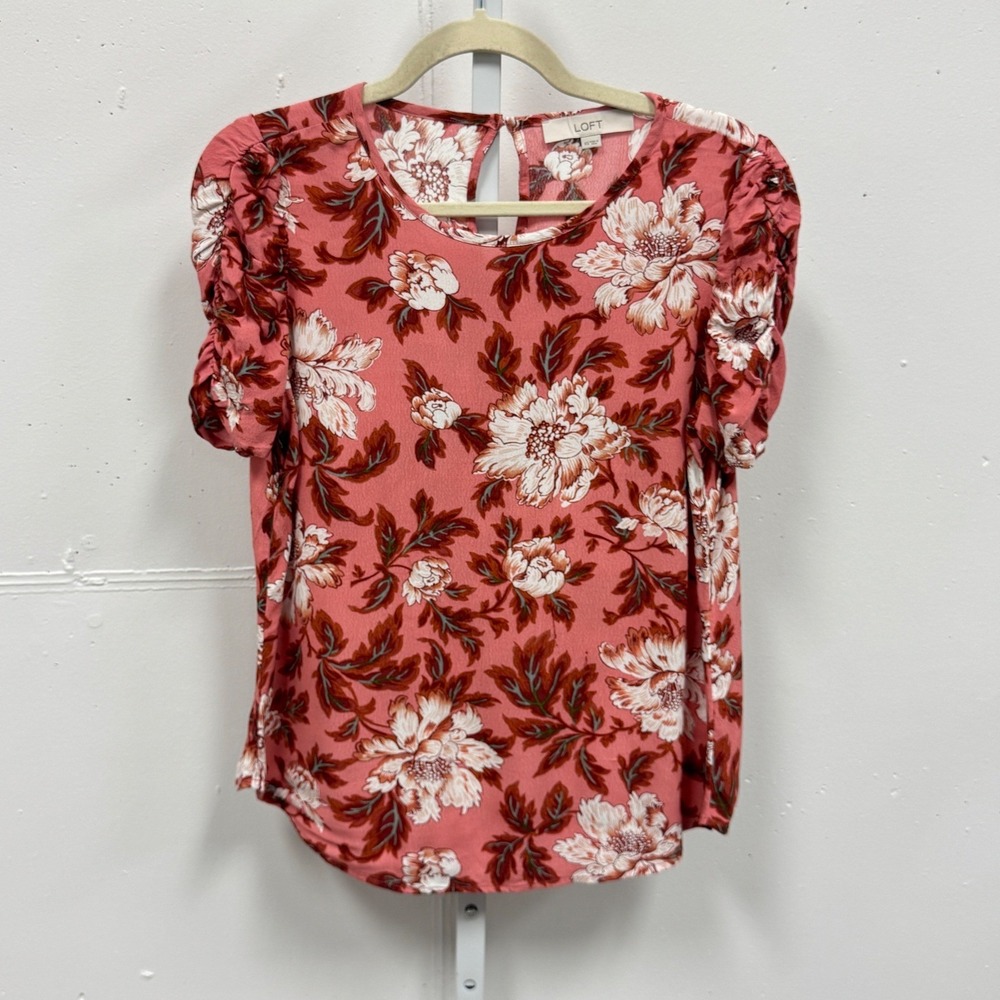 LOFT Pink Floral Puff Sleeve Blouse Keyhole Back Rayon Top XS Boho‎ Cottagecore